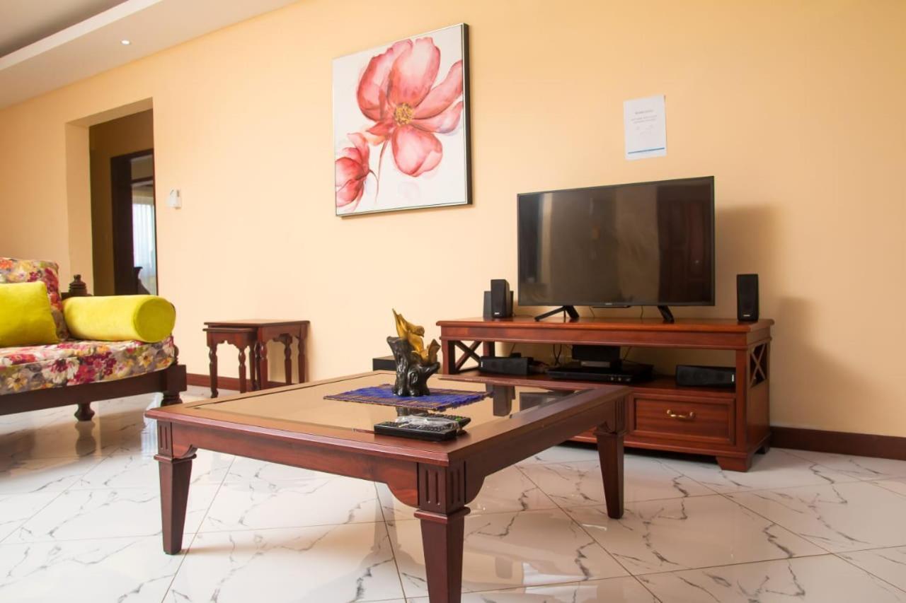 Lux Suites Nyali Luxury Apartments Момбаса Экстерьер фото